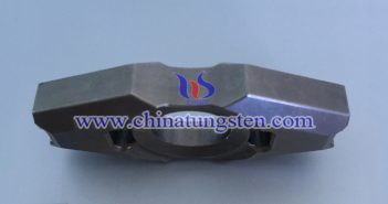Tungsten Alloy Bifoliate Fidget Spinner tungsten alloy bifoliate fidget spinner picture