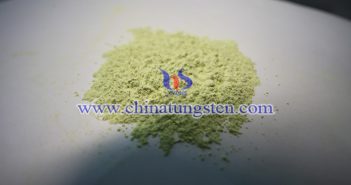 バルコニーの斷熱ガラスコーティングの寫(xiě)真に適用されたナノ三酸化タングステン