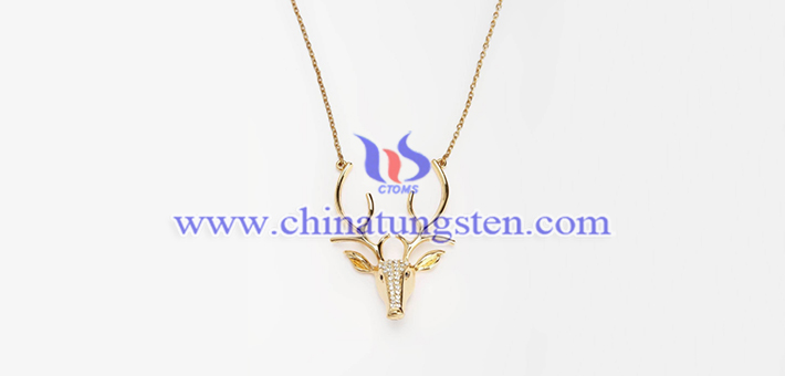 鎢合金鍍金鹿頭吊墜圖片