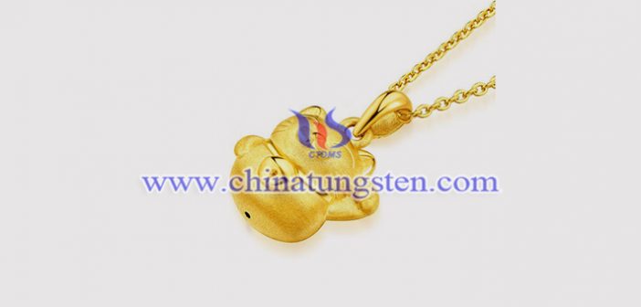 鎢合金鍍金招財(cái)貓吊墜圖片