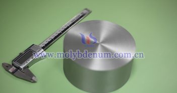 節(jié)后鉬市繼續(xù)向好運(yùn)行 鉬鐵價格上漲4000元 TZM圓棒圖片
